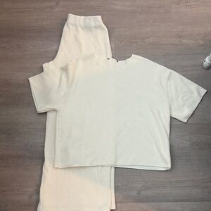 Zara Cream Short-Sleeve Knit Top